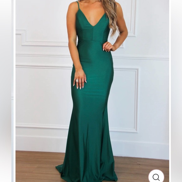 NWOT Bella & Bloom Backless Maxi Dress - Picture 1 of 5